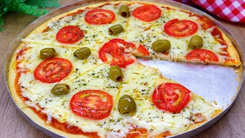 “Descubra a Pizza no Liquidificador: Prática, Rápida e Deliciosa – A Receita Que Vai Transformar suas Reuniões!”