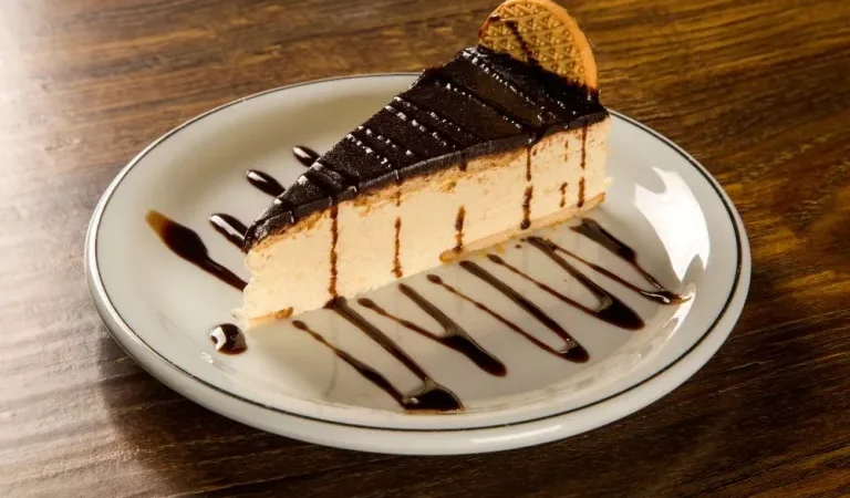 “Descubra a Receita Irresistível da Torta Holandesa: A Sobremesa Perfeita para Todas as Ocasiões!”