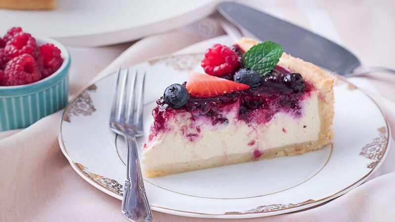 “Deliciosa Torta de Ricota com Frutas: A Receita Irresistível que Vai Encantar Seu Paladar!”